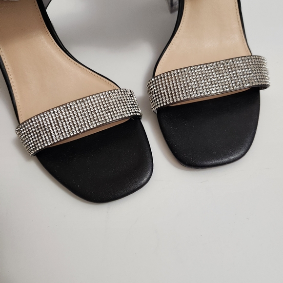 🆕️Forever 21 Black Rhinestone And Lucite Heel Sandals - Picture 6 of 14
